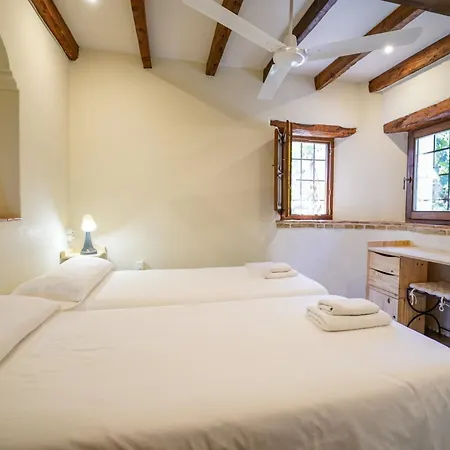 Cortijo Arbolitos Habitación en casa particular