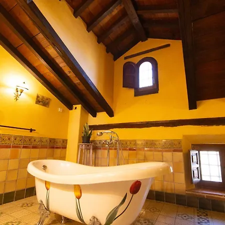 Cortijo Arbolitos, Casa Compartida * Guejar Sierra