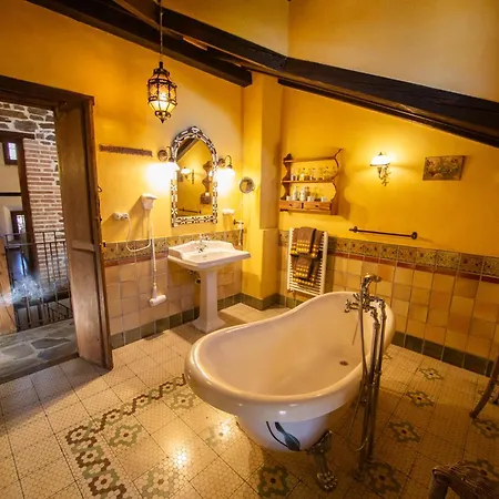 Homestay Cortijo Arbolitos, Casa Compartida *