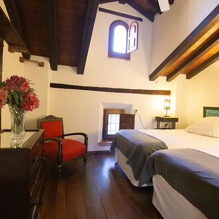 Cortijo Arbolitos, Casa Compartida *