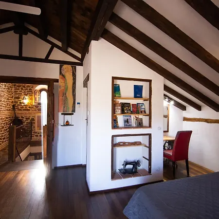 Cortijo Arbolitos, Casa Compartida Homestay